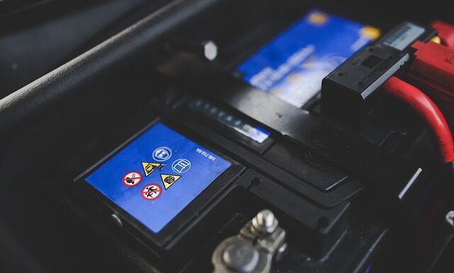 Jak długo wytrzymuje baterią w samochodzie elektrycznym?