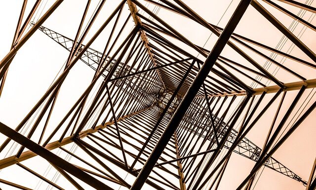 Czy są stalowe felgi 17?