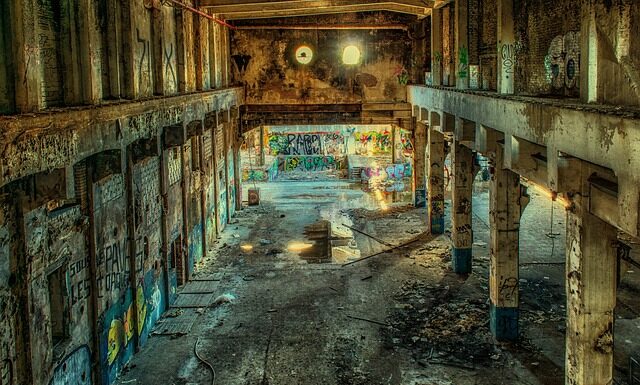 Ile potrzeba miejsca przy stole dla jednej osoby?