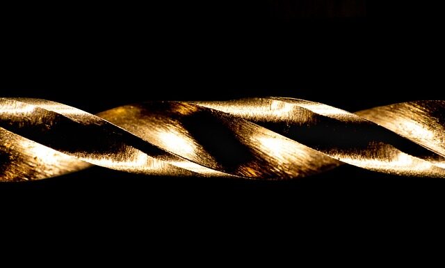 Ile waży wiertarka?