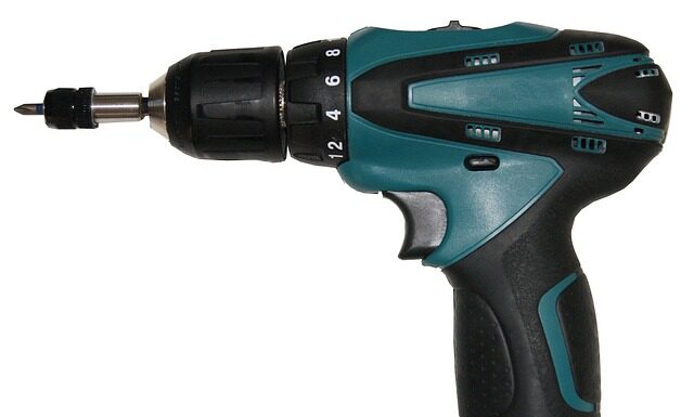 Jaki trzpień do wiertarki WS 15?